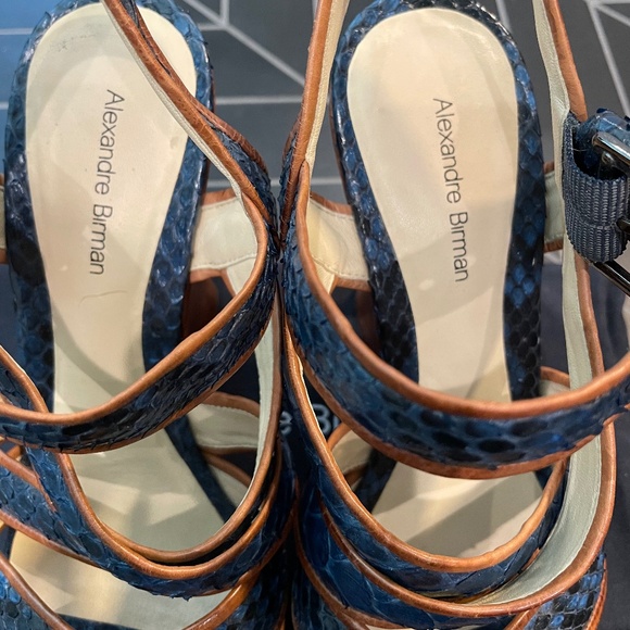 Alexandre Birman Python Wedge Sandals blue - Picture 5 of 5
